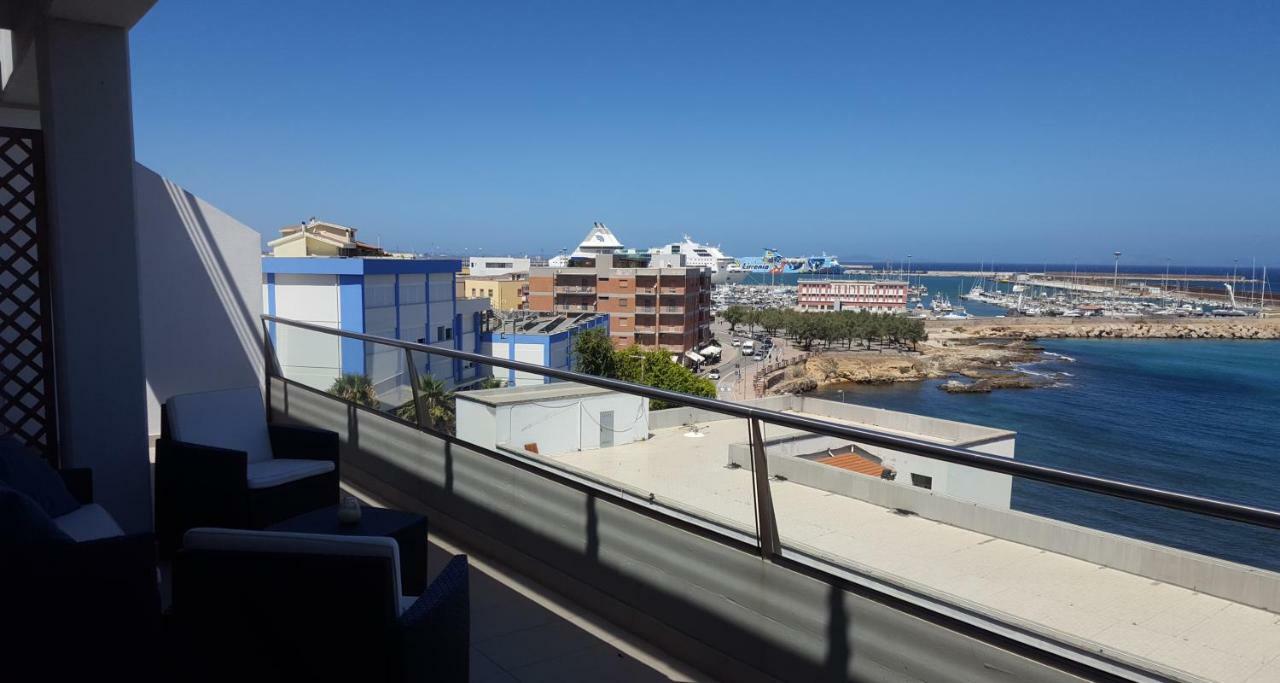 Casa Vacanze Lungomare Porto Torres Esterno foto